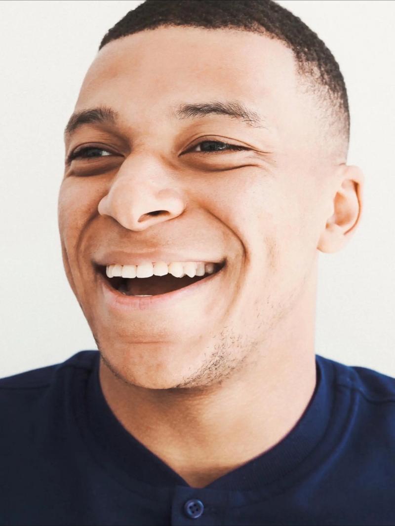 LPL微笑解说WE变脸现场：从摆到烂 已不值得破防